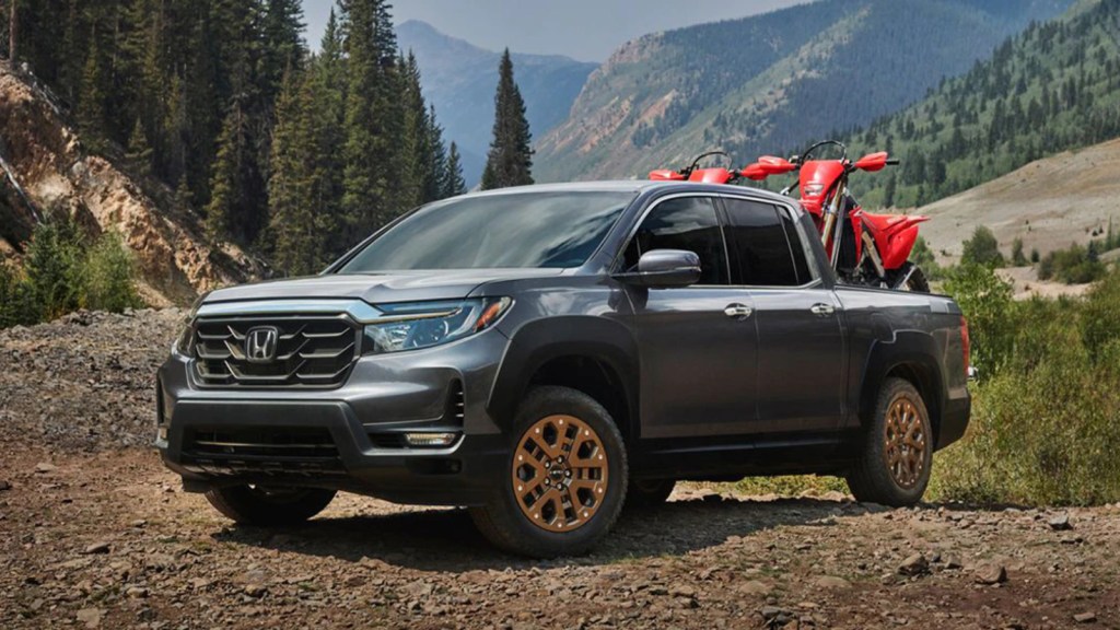 The 2022 Honda Ridgeline is a mid-size truck that offers serious capability. 