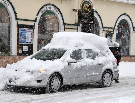 Snow in Your Exhaust Pipe Could Lead to Some Serious Health Problems