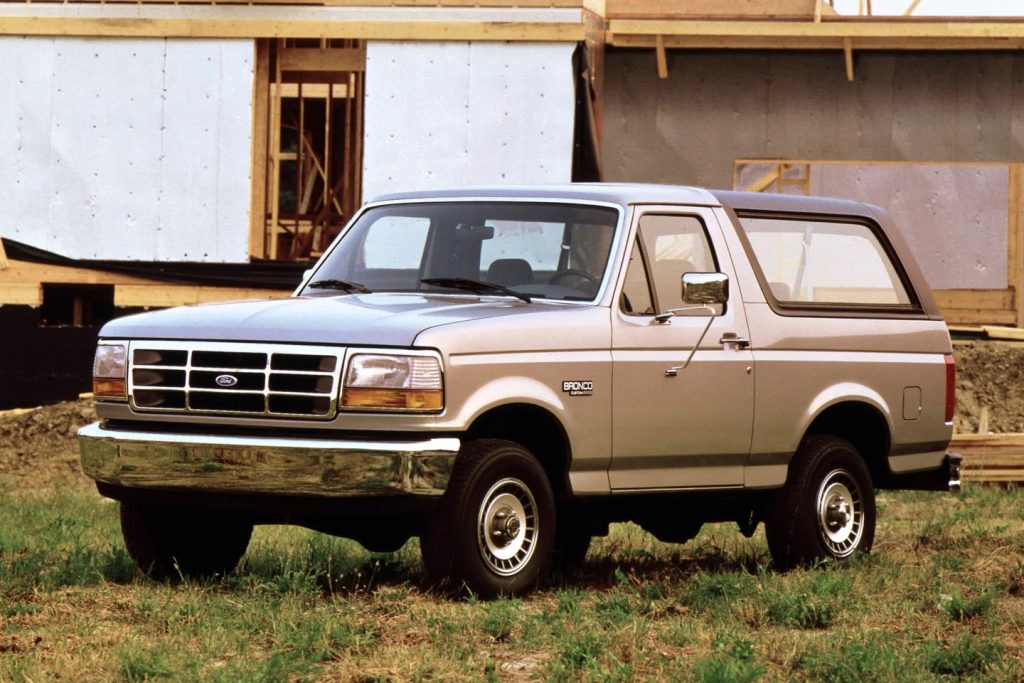 A 1992 Ford Bronco, the last in the history of the SUV. 