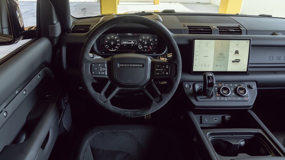2022 Land Rover Defender interior 