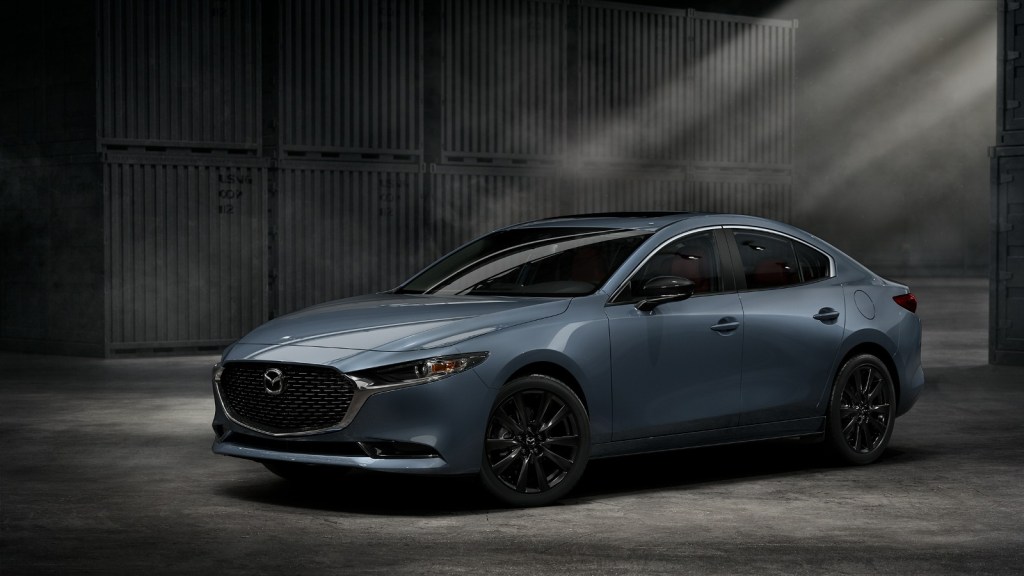 Angled side view of 2022 Mazda3 2.5 Sedan in grey