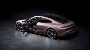 2022 Porsche Taycan reliable