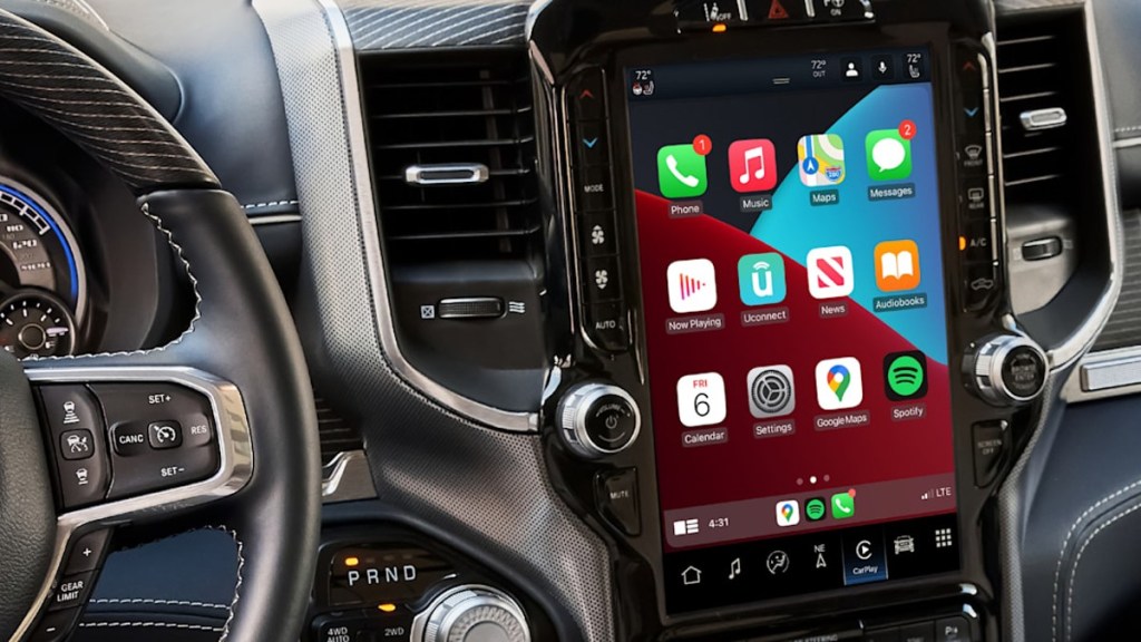 2022 Ram 1500 12-inch touchscreen