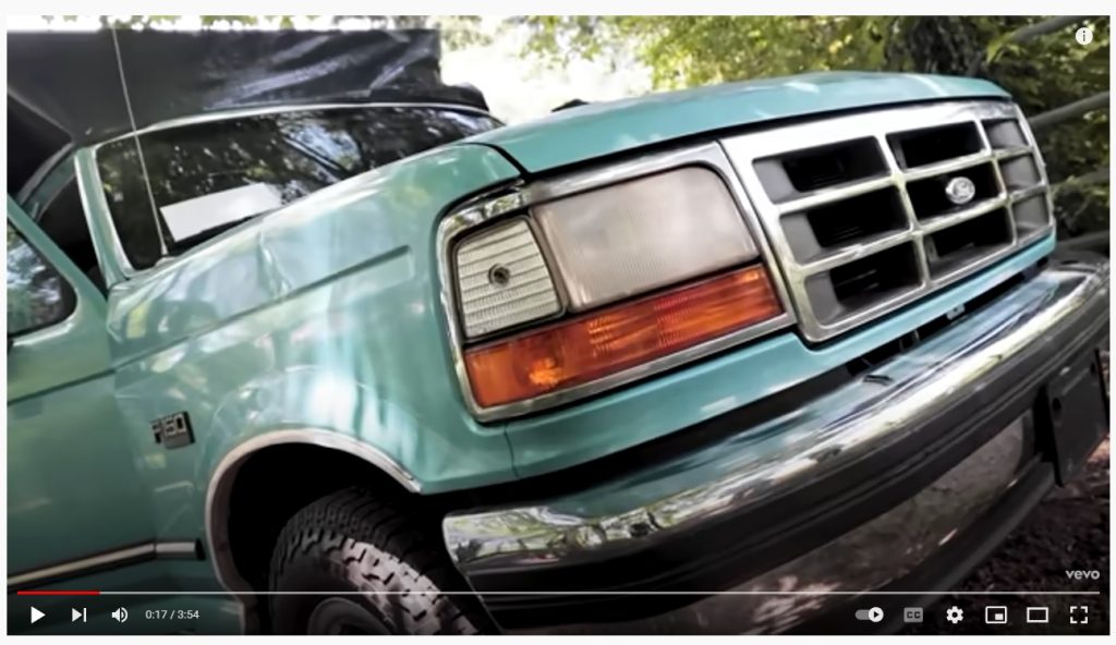 The truck in the "7500 OBO" video is not a 2006, but it's still a good-looking F-150.
