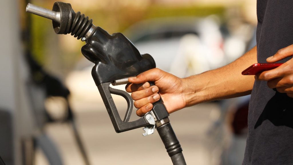 Finding Gas Savings Using Apps