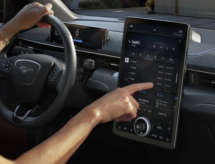 Infotainment Screens Keep Growing but Safety Regulations Don’t