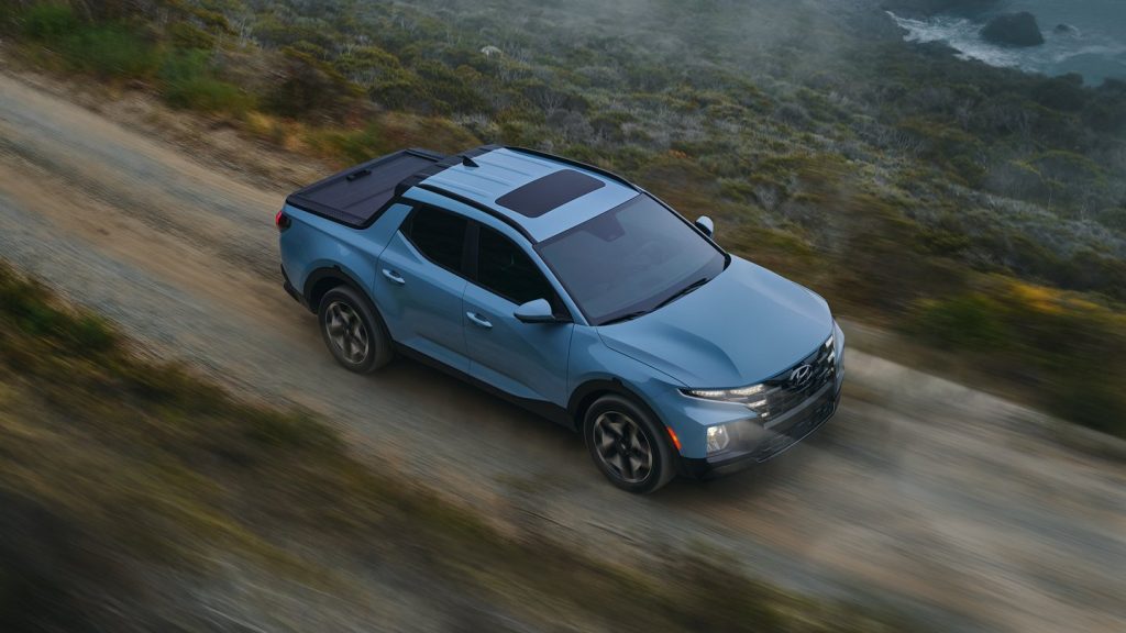 The new Hyundai Santa Cruz is a small truck, but it doesn't have serious off-road capability. 