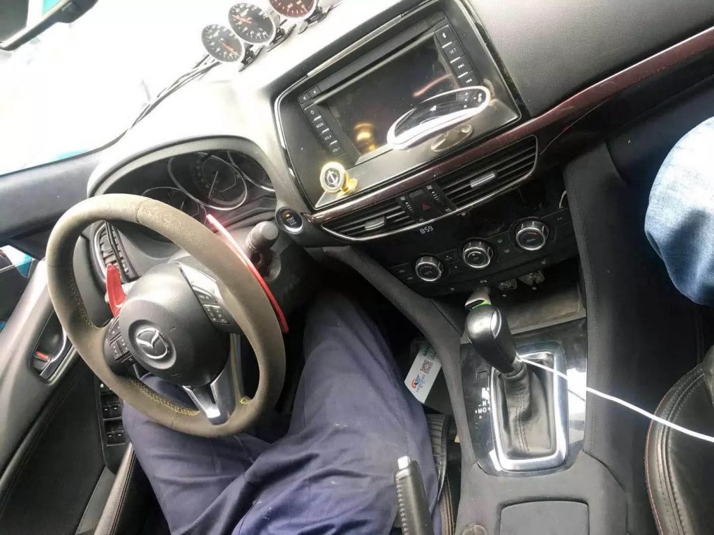The interior of the modified Mazda6.