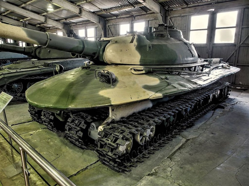 Object 279 prototype in a Russian tank museum 