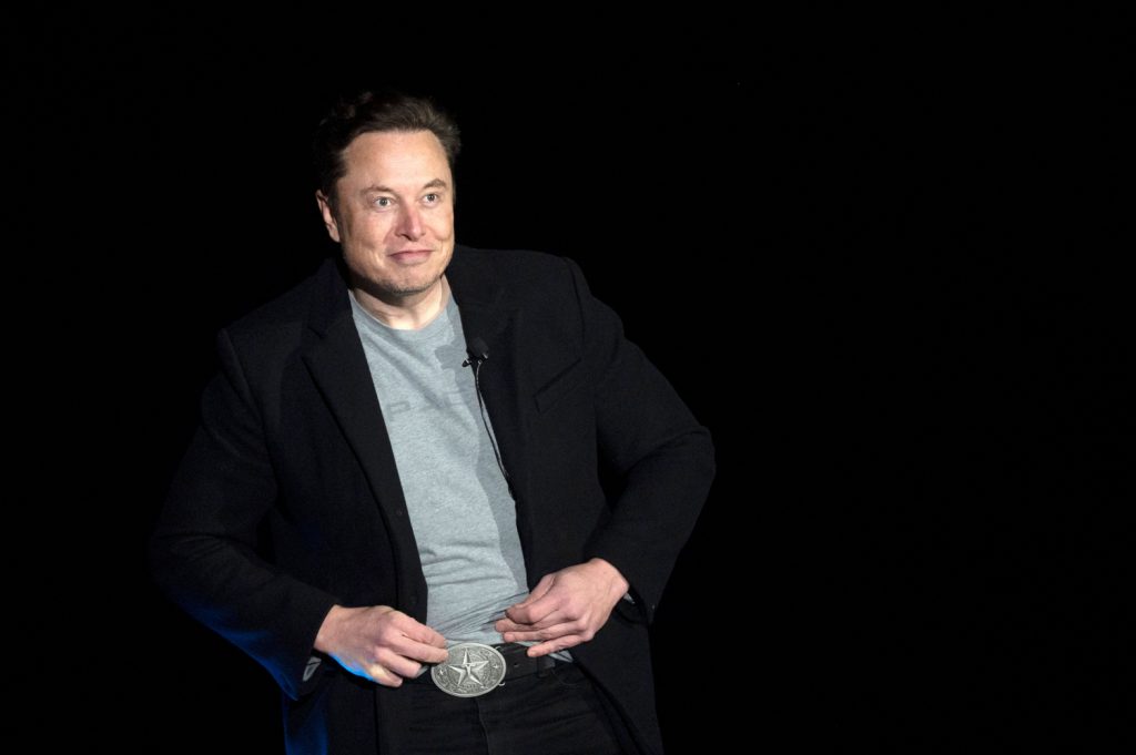 Elon Musk says Tesla has addressed a major yoke proble