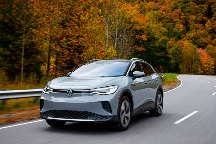 Top 5 Reasons to Buy an Electric SUV In 2022