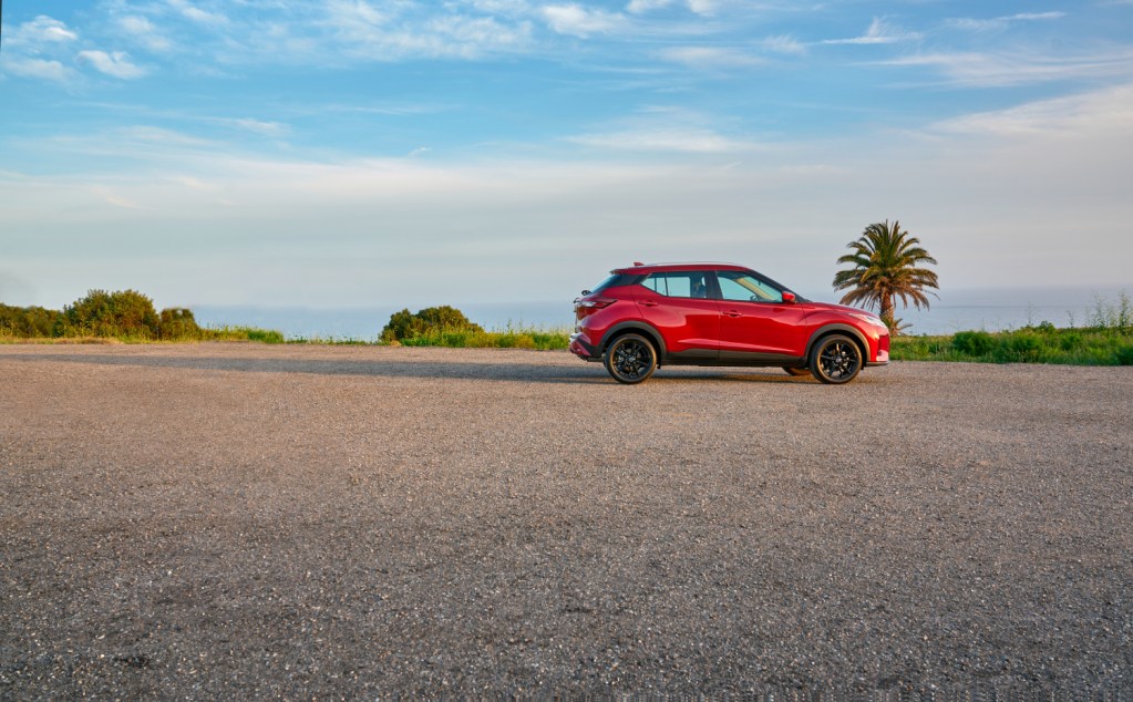 The Best SUVs With Good Gas Mileage Midsize, and Large SUVs