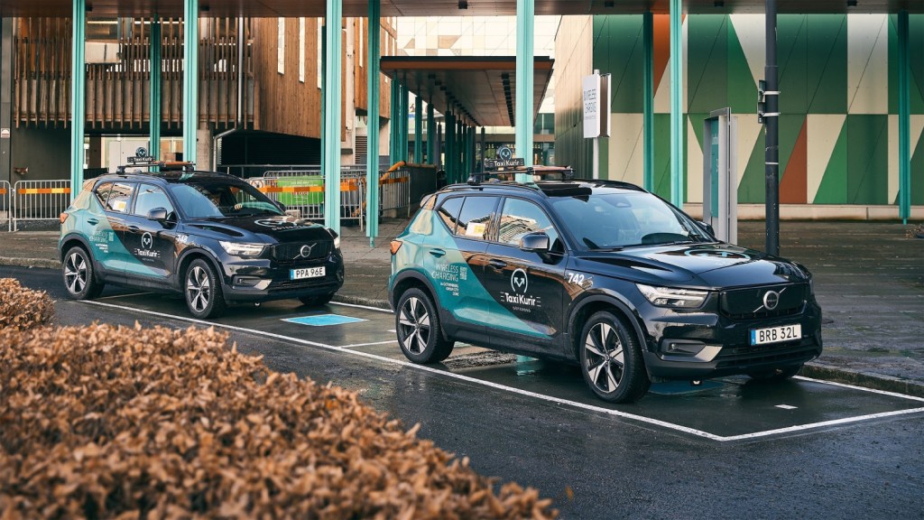 Volvo XC40 Recharge is testing wireless electric vehicle charging