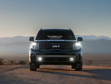 How Much Can the 2023 Kia Telluride Tow?