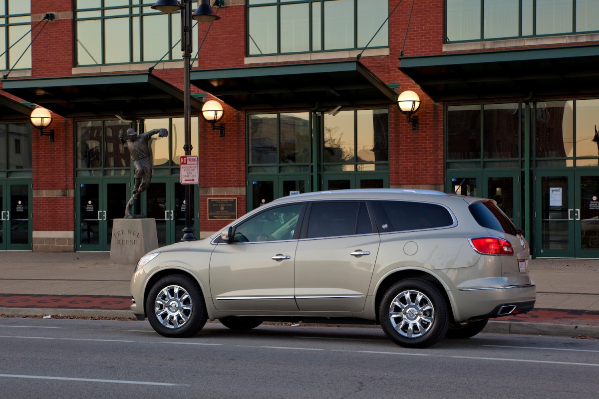Recall Alert Buick Enclave, Chevy Traverse, and GMC Acadia Airbags May