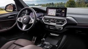 2022 BMW X3 interior