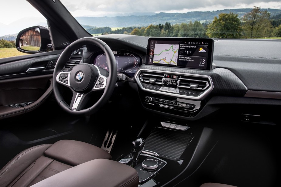 2022 BMW X3 interior