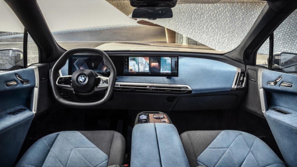 2022 BMW iX Dashboard showing the oddly-shaped steering wheel