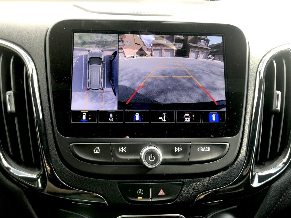 2022 Chevy Equinox RS 8-inch infotainment system