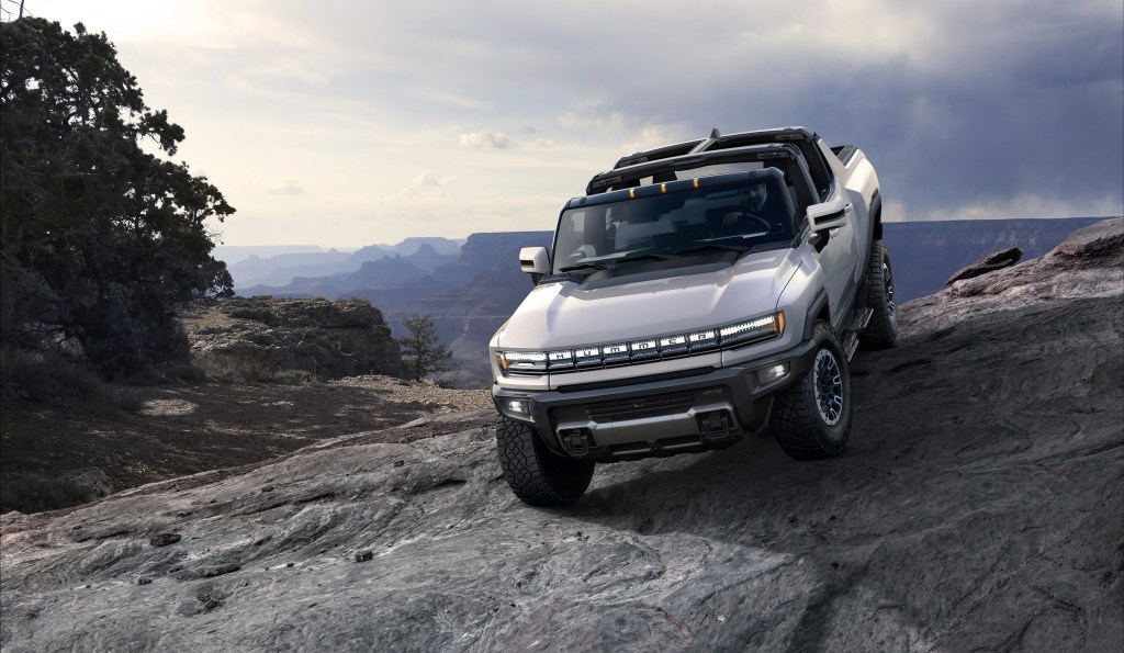 2022 GMC Hummer EV is a car with over 1000 hp - how much does the electric pickup charge in 15 minutes?