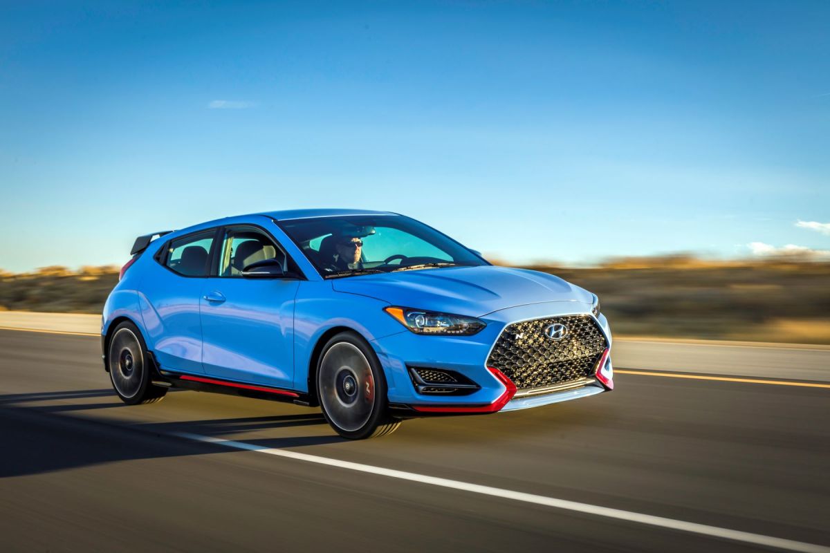 Toyota GR Corolla vs. Hyundai Veloster N Hot Hatch Showdown