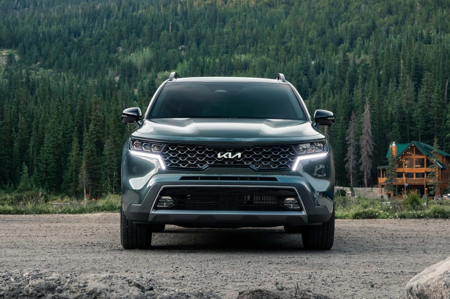 Experts say everyone is buying the wrong 2022 Kia Sorento trim. Is that true?