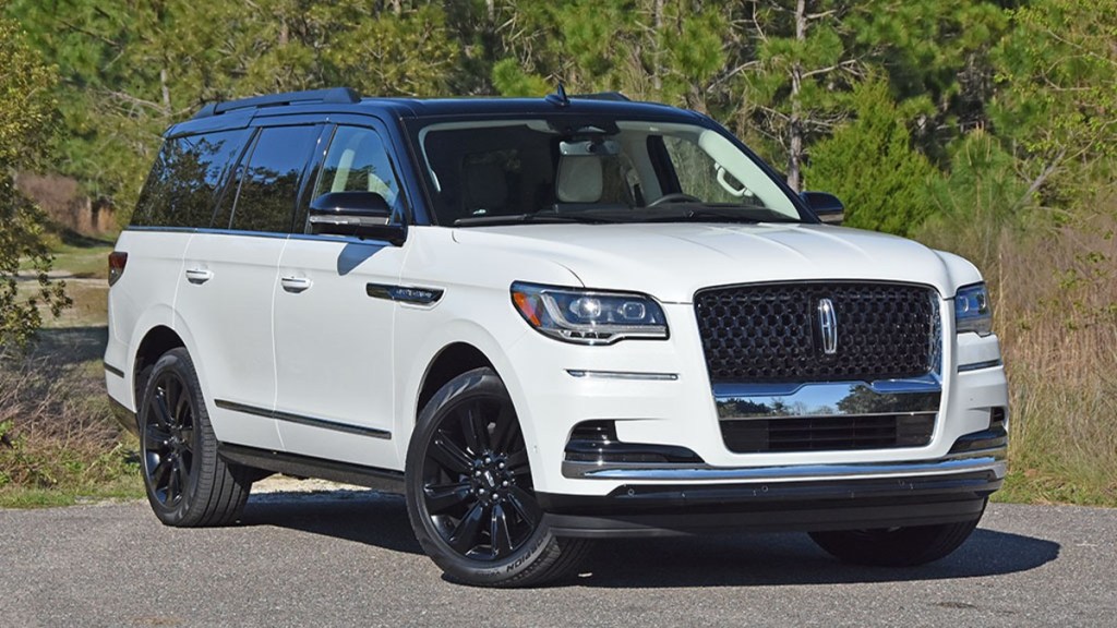 2022 Lincoln Navigator Black Label the most reliable of the luxury SUVs in the market today.