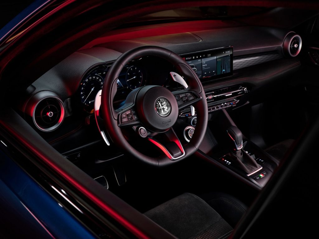 The interior of the new 2023 Alfa Romeo Tonale.