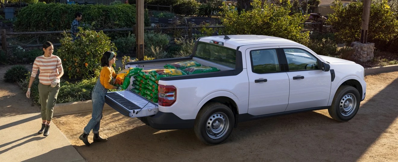 The 2022 Ford Maverick is a small truck that offers steel wheels.
