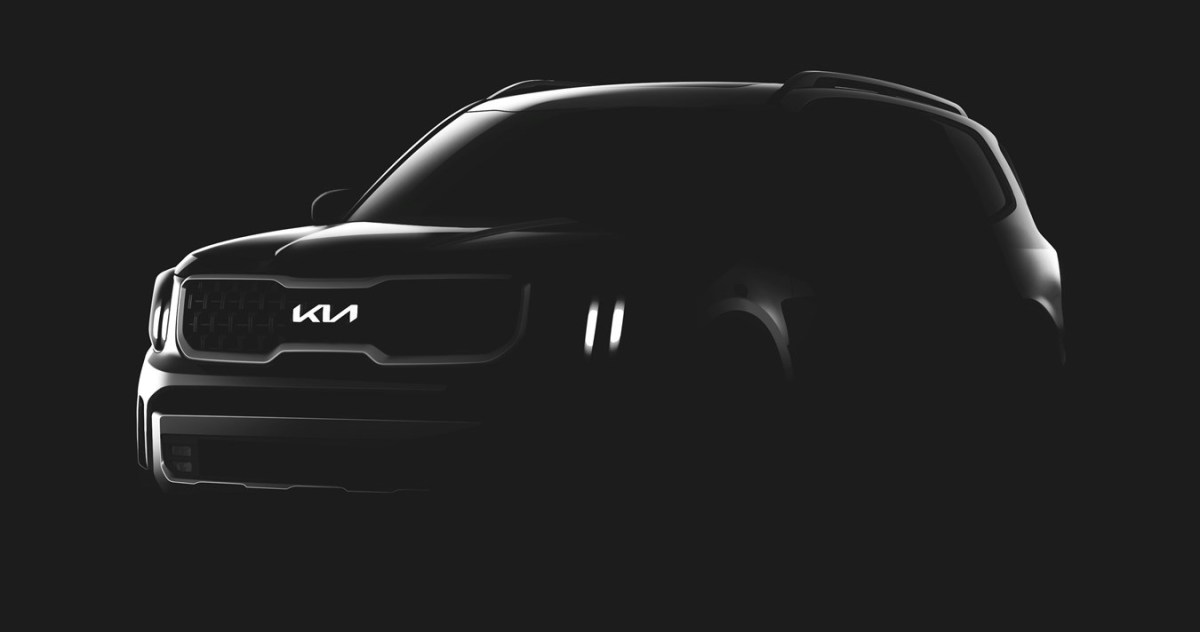 Kia has released new images of its 2023 Kia Telluride. 