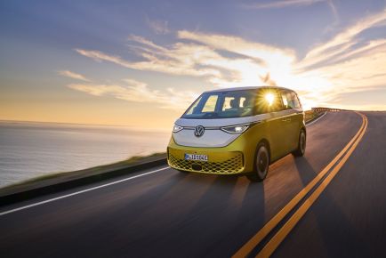 The 2024 Volkswagen ID. Buzz Is Hilariously Underpowered for Its Size (and Weight)