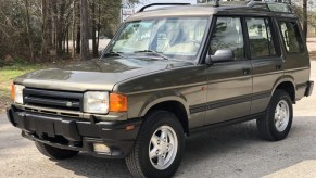 1994 Land Rover Discovery in Green