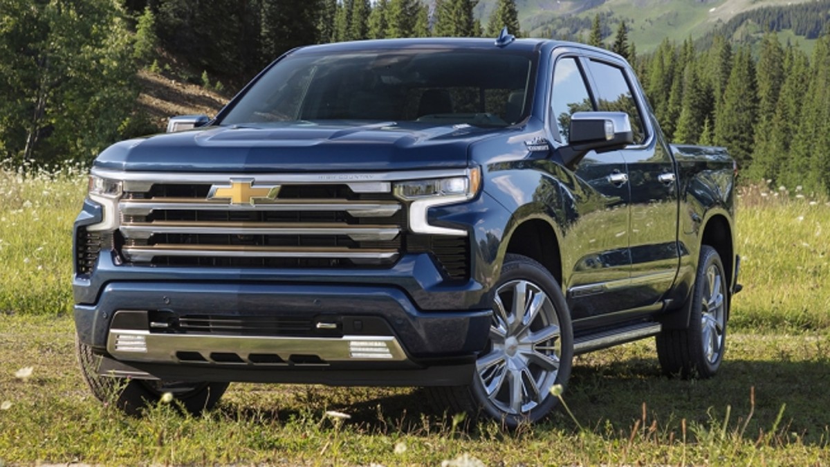GM Buying Back Chevy Silverado and GMC Sierra Pickups Over Duramax ...