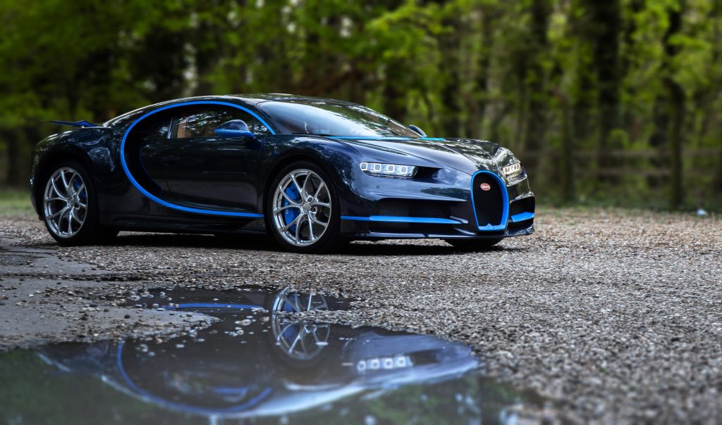 Bugatti Chiron in blue and black