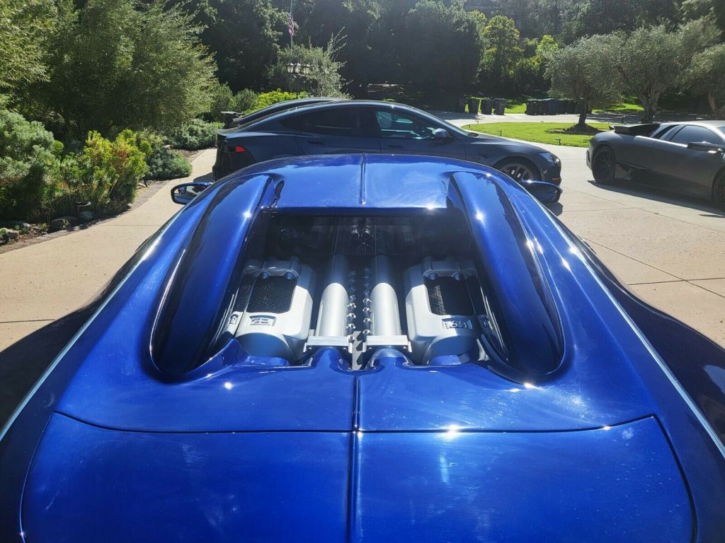 Bugatti Veyron replica 