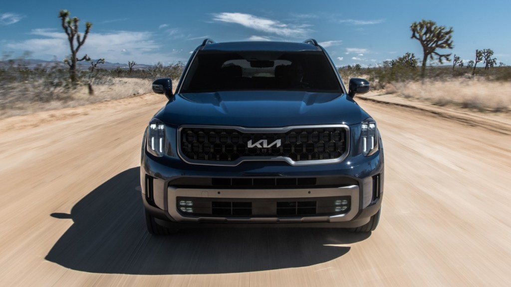 Consumer reports only recommends 1 midsize SUV with a hybrid engine and it isn't the Kia Telluride.