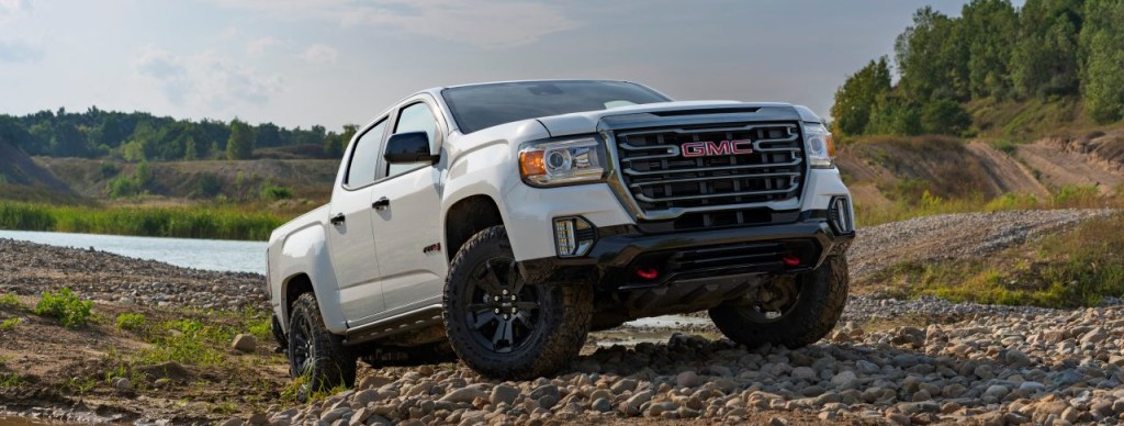 2022 GMC Canyon AT4 in white powered by a Duramax diesel engine.