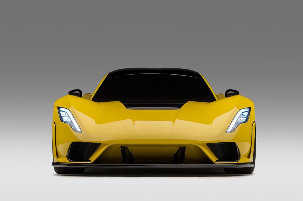 Hennessey Venom F5 in yellow