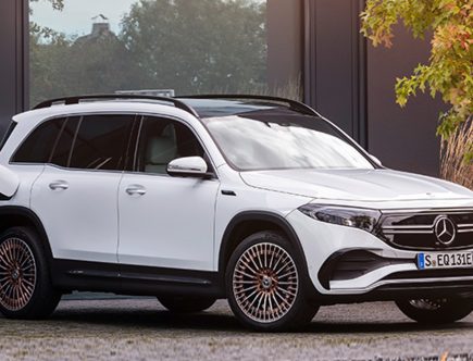Mercedes-Benz Stays Inoffensive With the New EQB Electric Luxury SUV
