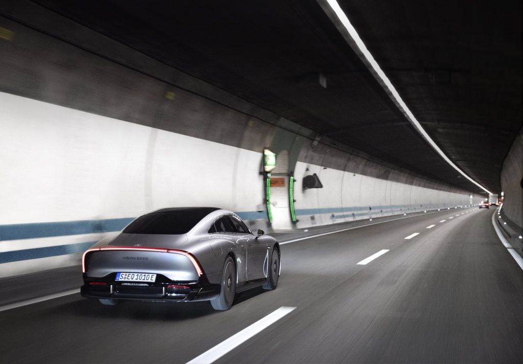 Mercedes-Benz Vision EQXX Covered Over 1,000 km on One Charge