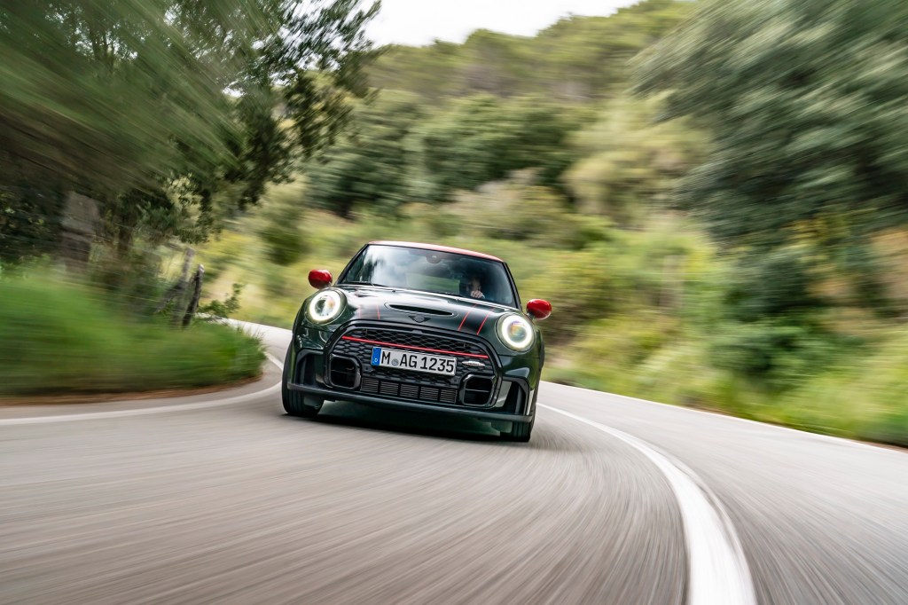 The Mini is One of the Cool, Newish Cars Cheaper Than a New Toyota Yaris