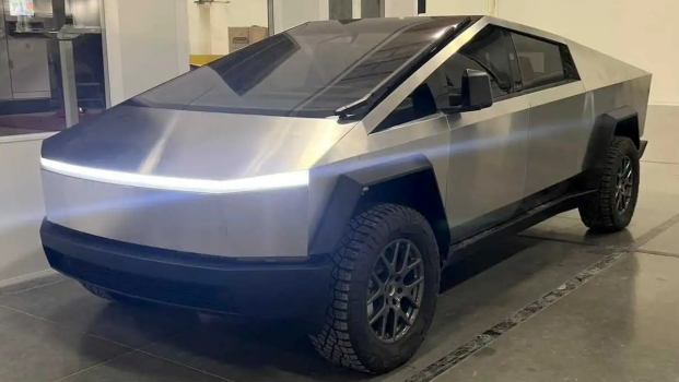 Somehow the Tesla Cybertruck Isn’t Dead Yet