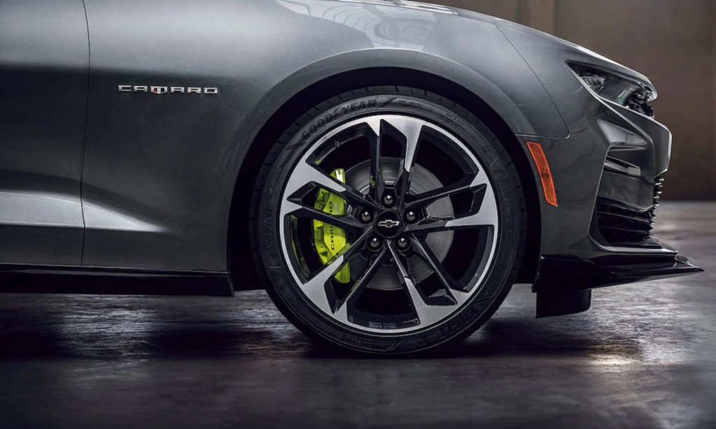 2023 Camaro Wheel Options 2023 Chevrolet Camaro Keeps Bringing The Shock And Steel