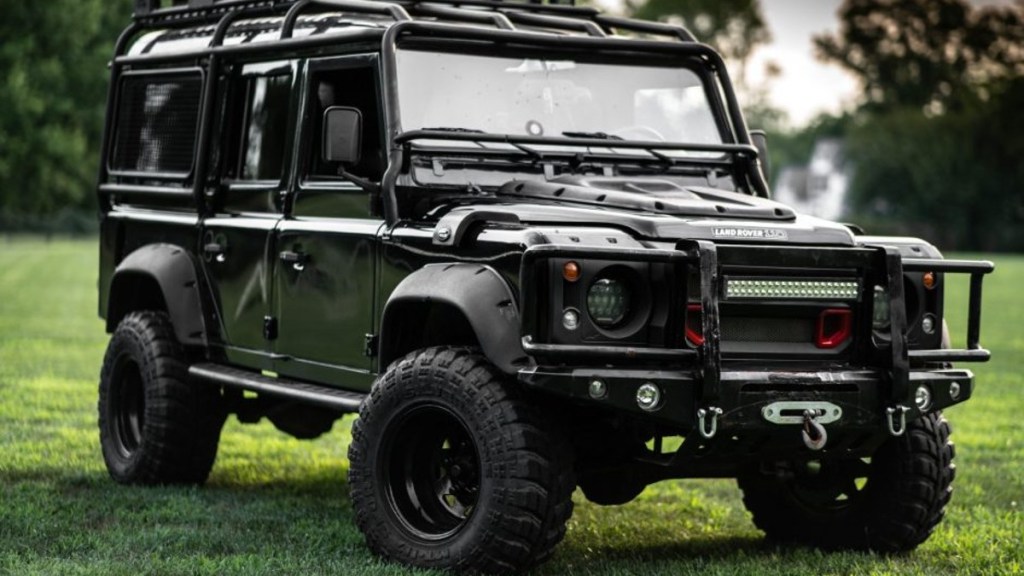 1990 Land Cruiser Defender one of the most durable SUVs in the world.