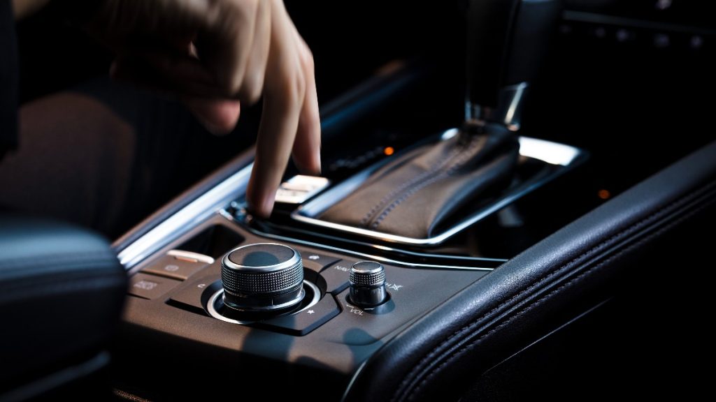 the rotary dial for the infotainment system for the 2019 mazda cx-5 