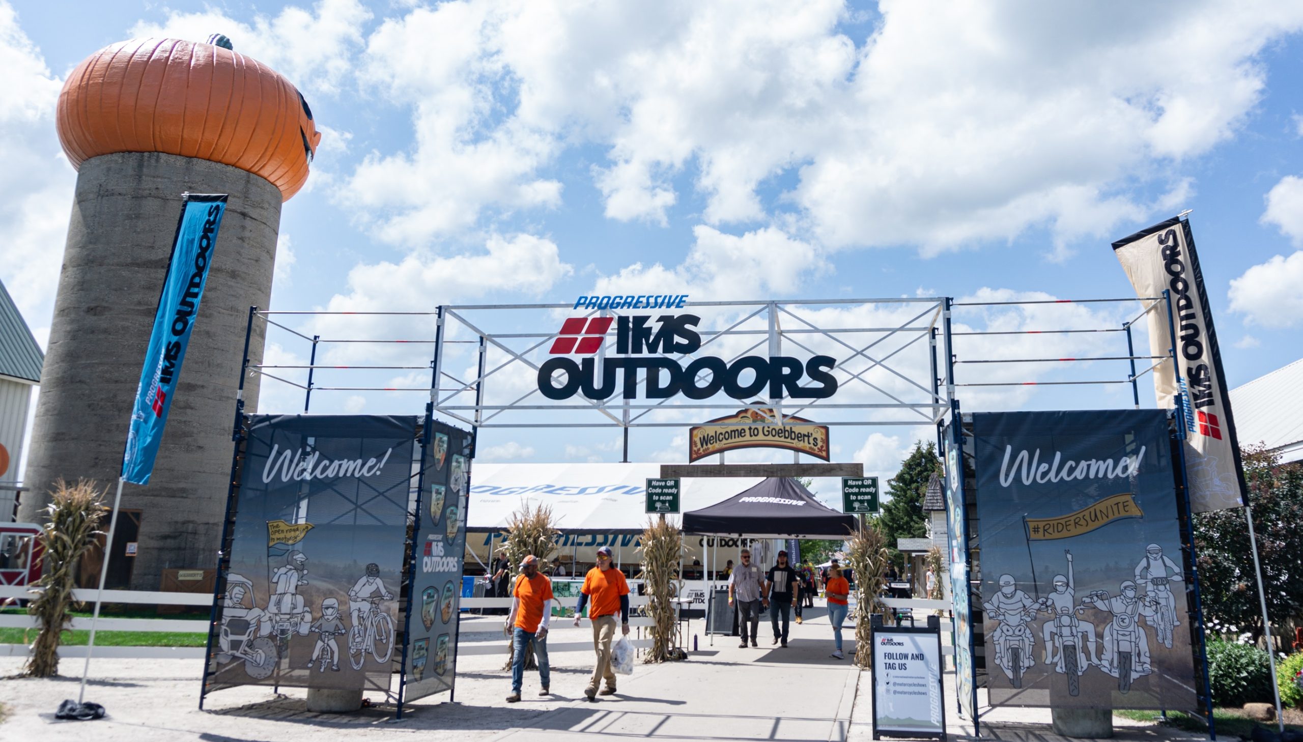The entrance to the 2021 Progressive International Motorcycle Show Outdoors Chicago event