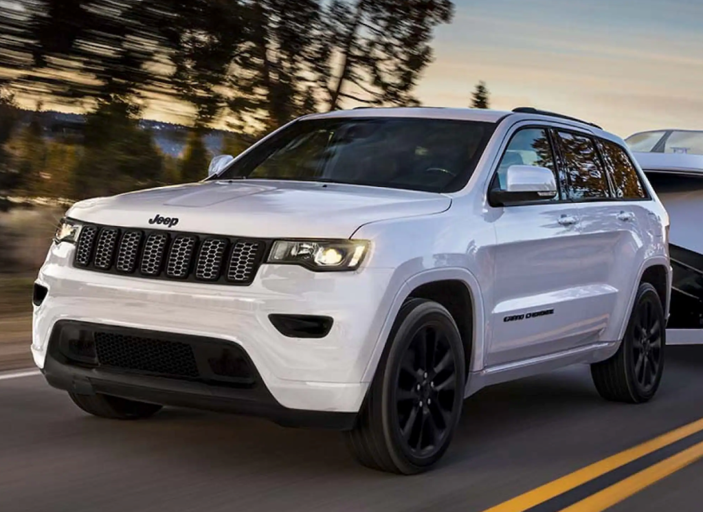 The 2022 Jeep Grand Cherokee WK driving on the road
