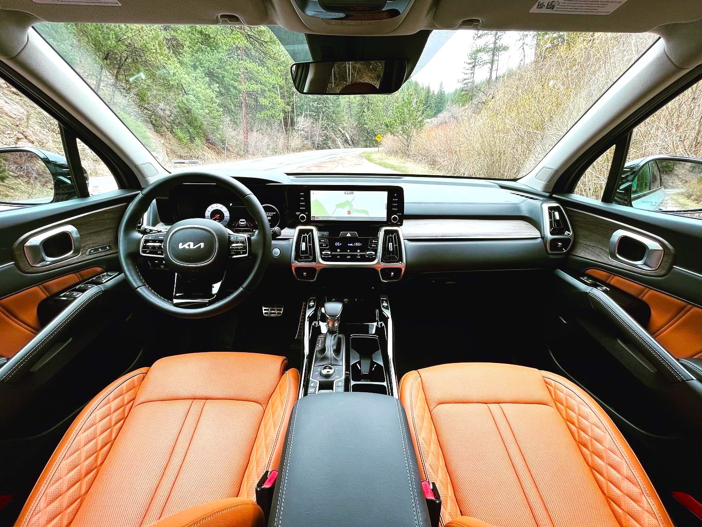 2022 Kia Sorento Prestige front interior view