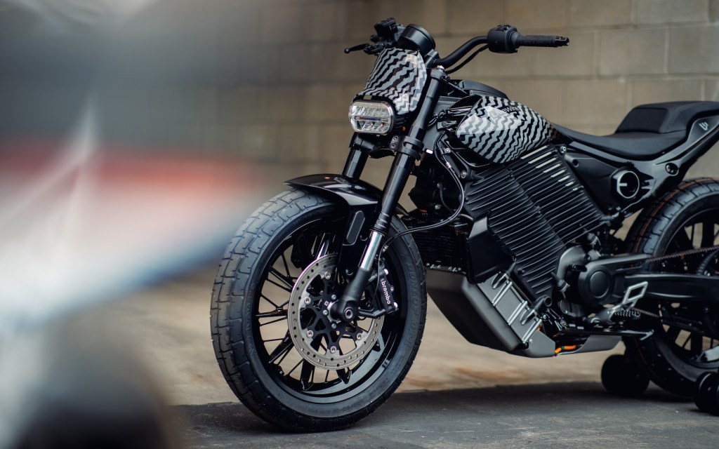 The front view of a gray-with-black-stripes 2023 LiveWire Del Mar Launch Edition electric motorcycle