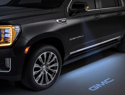 Does the 2023 GMC Yukon Denali Ultimate Elevate the Yukon to Luxury SUV Status?